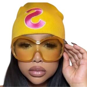 🔥🔥🆕Chic Yellow Oversized Wrap around Sunglasses